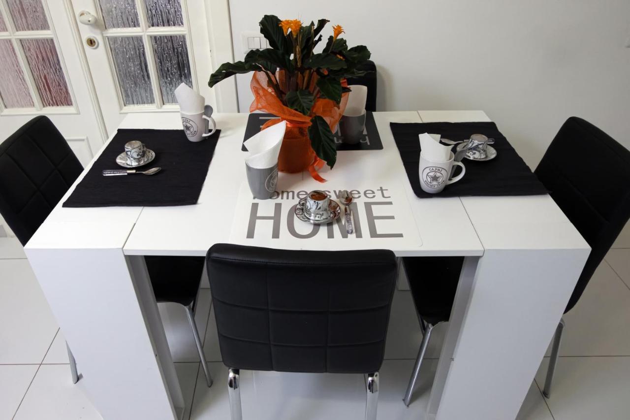 Roma Castel Nepi Home Near Colosseo Екстериор снимка