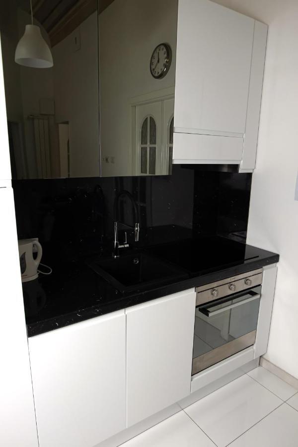 Roma Castel Nepi Home Near Colosseo Екстериор снимка