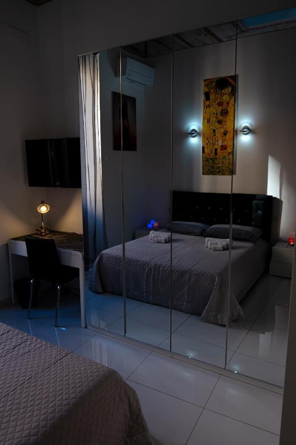 Roma Castel Nepi Home Near Colosseo Екстериор снимка