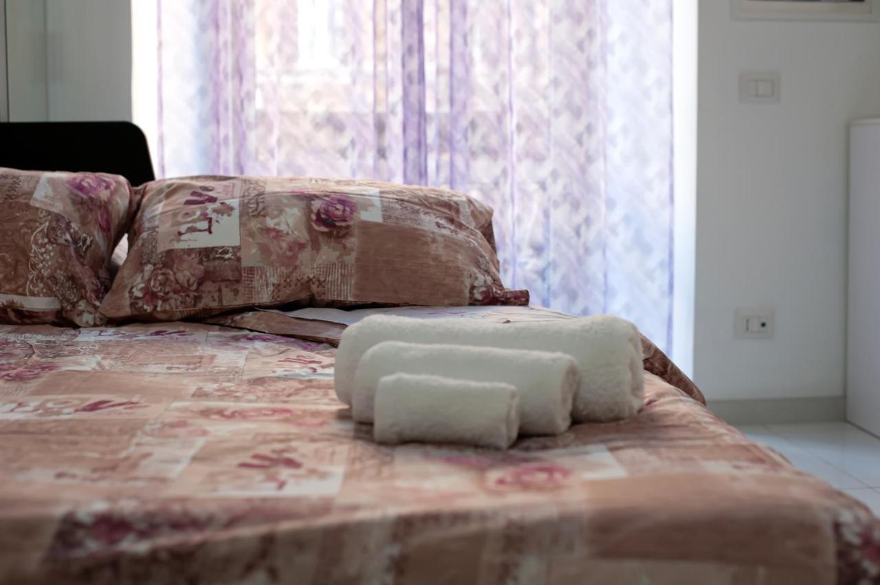 Roma Castel Nepi Home Near Colosseo Екстериор снимка